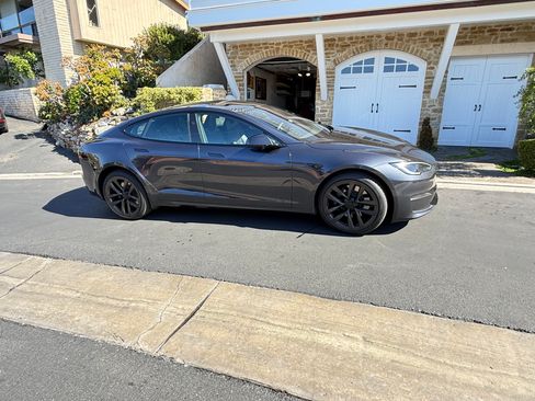 Used 2024 Tesla Model S image 6