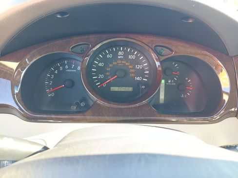 Used 2001 Toyota Highlander Limited image 8