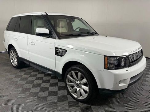 Used 2013 Land Rover Range Rover Sport HSE LUX w/ Luxury Interior Pkg AWD/4WD image 2
