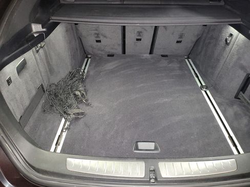 Used 2018 BMW 330i Gran Turismo xDrive image 10