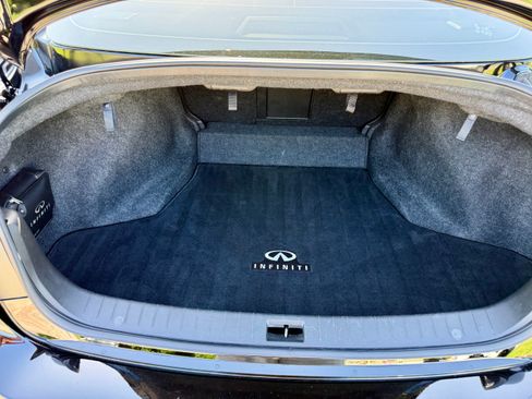 Used 2019 INFINITI Q50 Sport w/ Cargo Package (L96) AWD/4WD image 18
