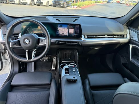 Used 2023 BMW X1 xDrive28i w/ Premium Package AWD/4WD image 14