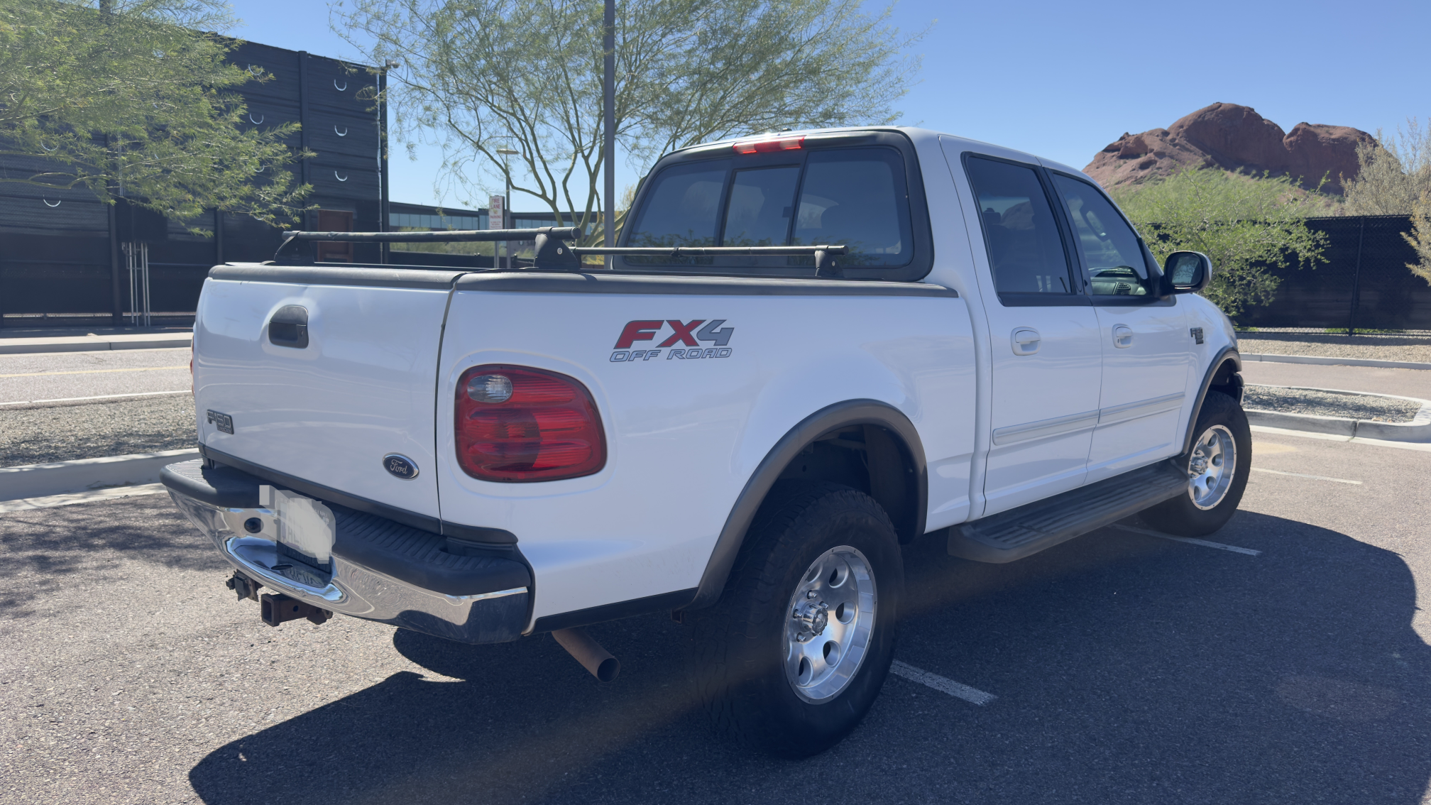 Used 2003 Ford F150 XLT AWD/4WD image 2