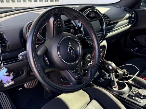 Used 2019 MINI Cooper Clubman John Cooper Works image 6