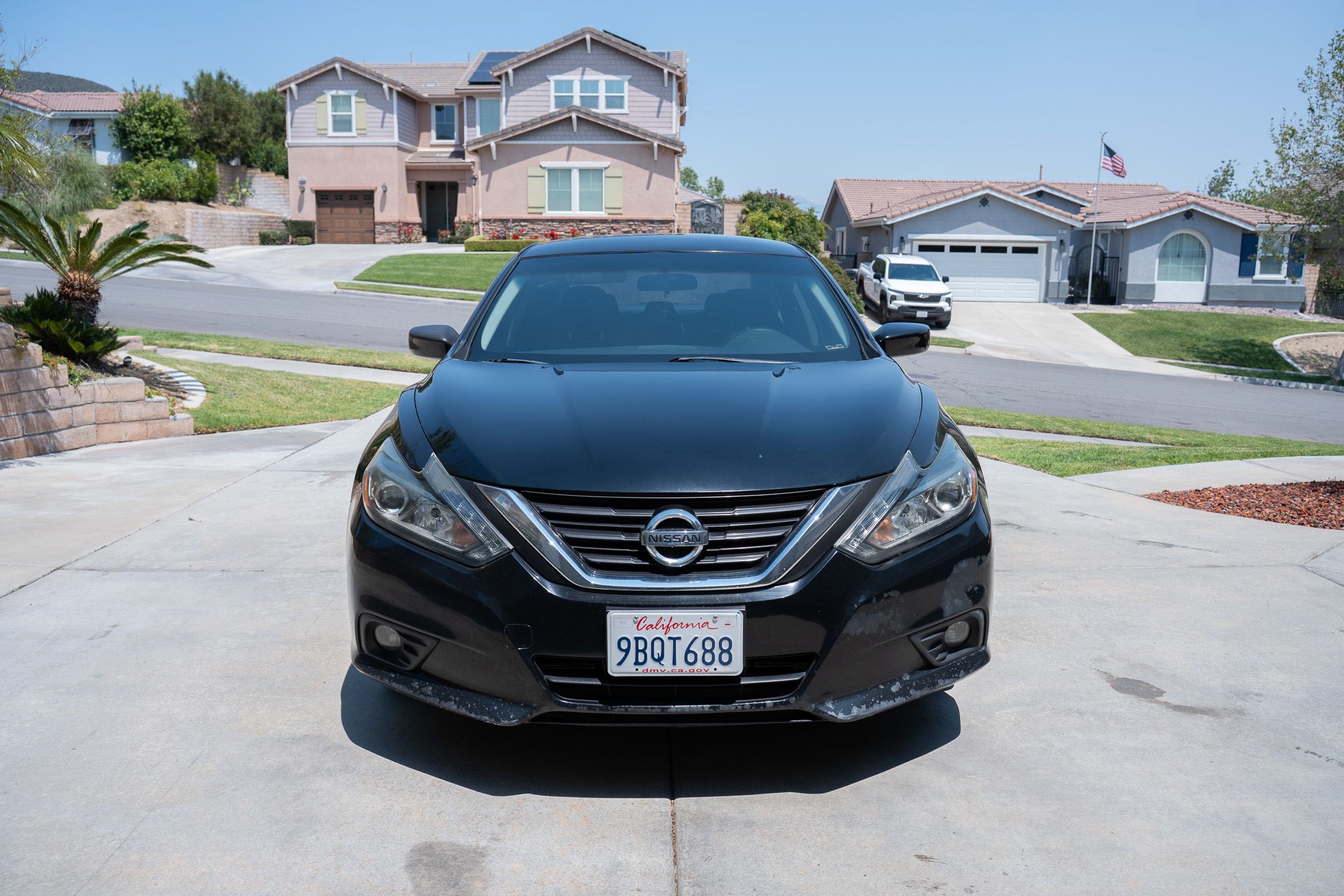 Used 2017 Nissan Altima 2.5 SR w/ Midnight Edition Package FWD image 4