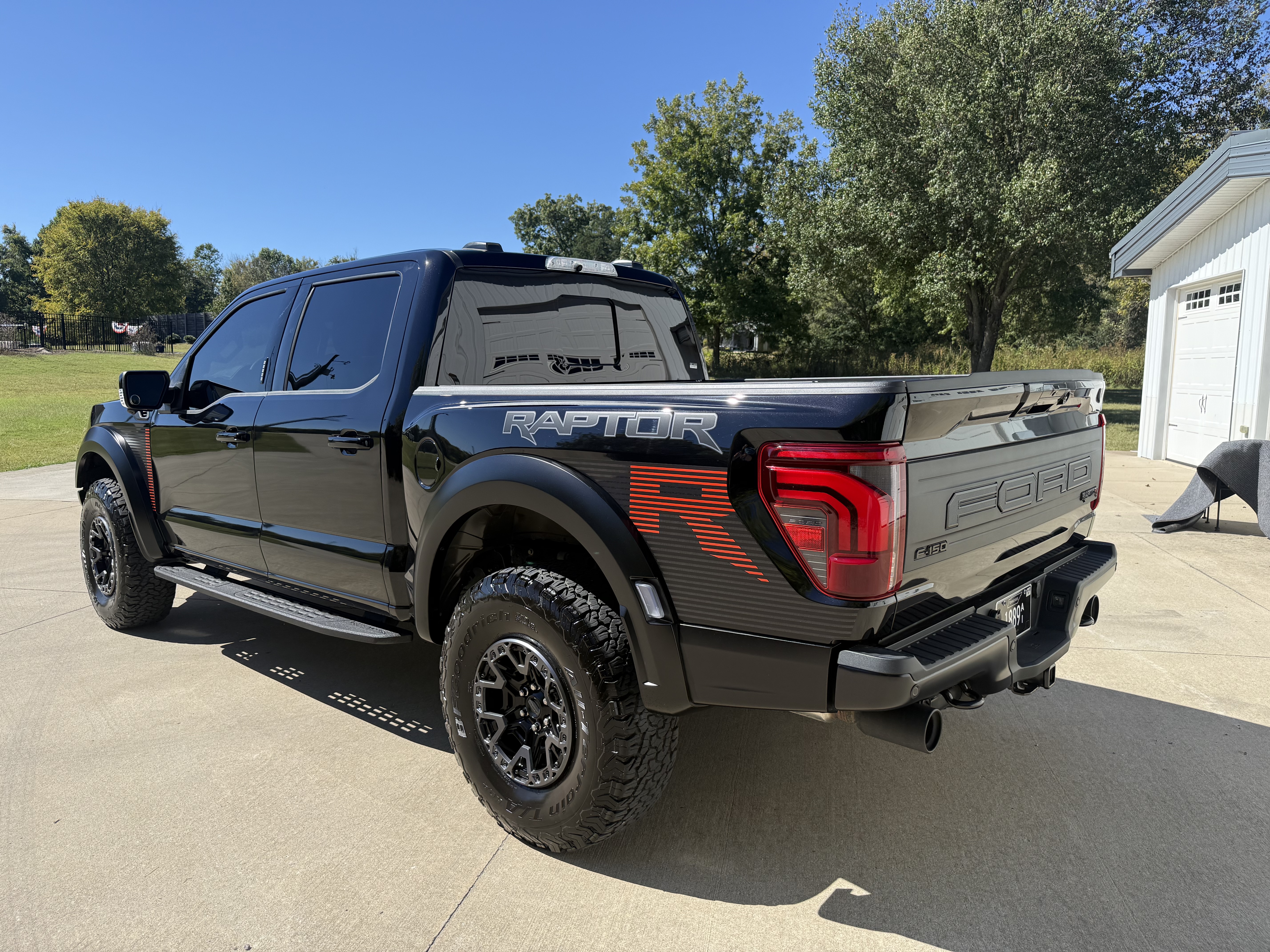 Used 2024 Ford F150 Raptor w/ Equipment Group 803A Raptor R AWD/4WD image 6