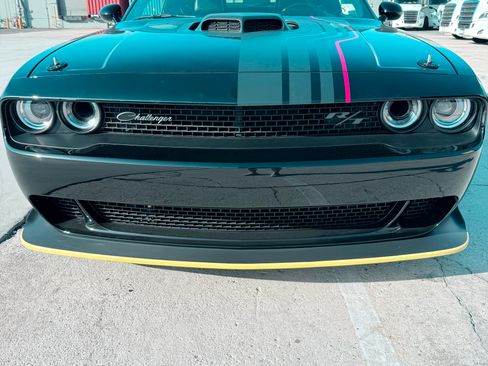 Used 2023 Dodge Challenger R/T Scat Pack RWD image 1