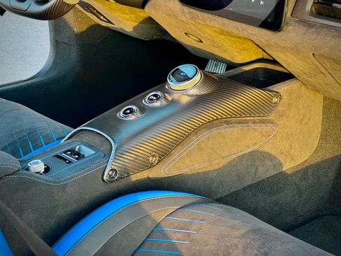 Used 2023 Maserati MC20 Spyder RWD image 26