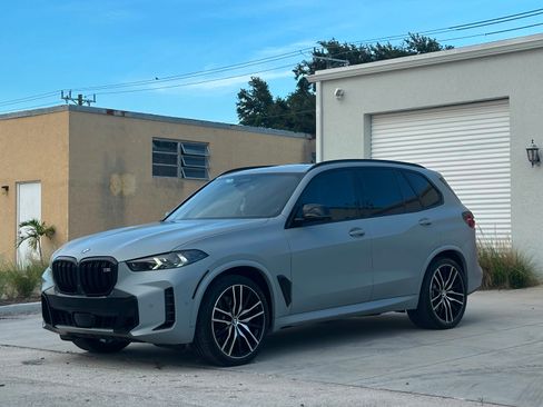 Used 2024 BMW X5 M60i AWD/4WD image 4