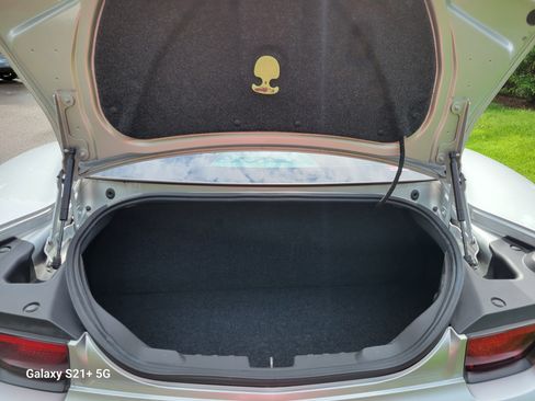 Used 2010 Chevrolet Camaro SS w/ RS Package image 16