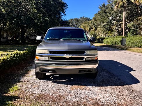 Used 2002 Chevrolet Tahoe LT image 10