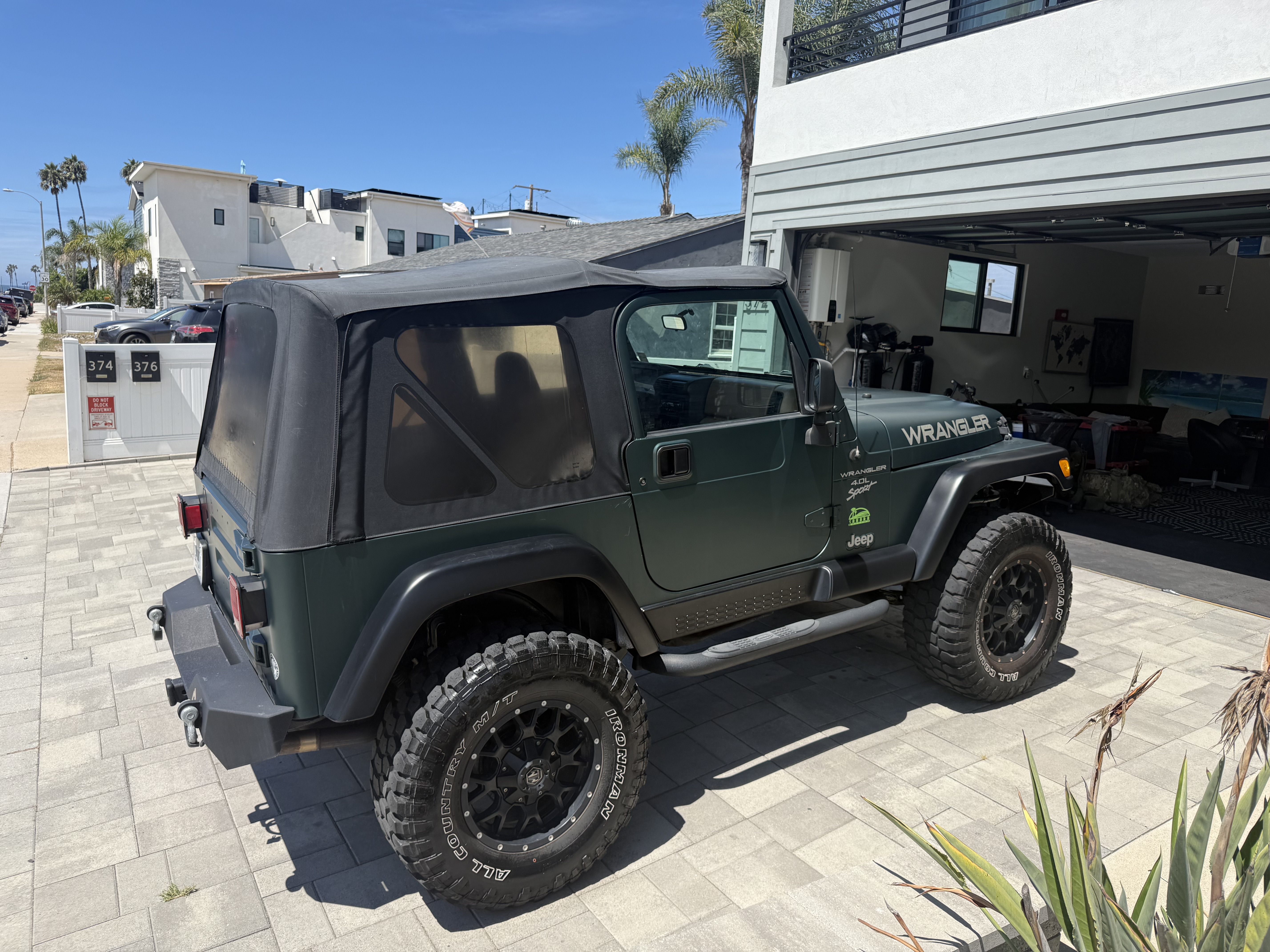 Used 2000 Jeep Wrangler Sahara AWD/4WD image 8