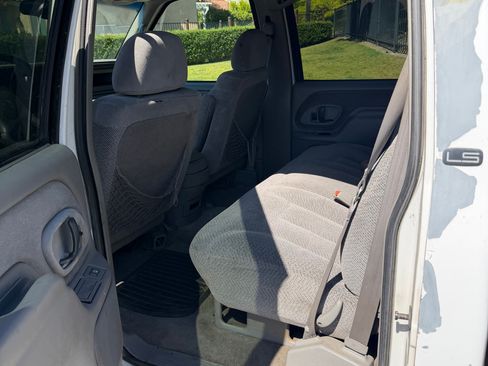 Used 1999 Chevrolet Silverado 3500 2WD Crew Cab w/ Preferred Equipment Group 2 image 6