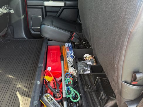 Used 2020 Ford F350 Lariat w/ Chrome Package AWD/4WD image 19