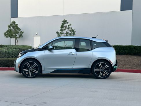 Used 2015 BMW i3 w/ Range Extender image 15