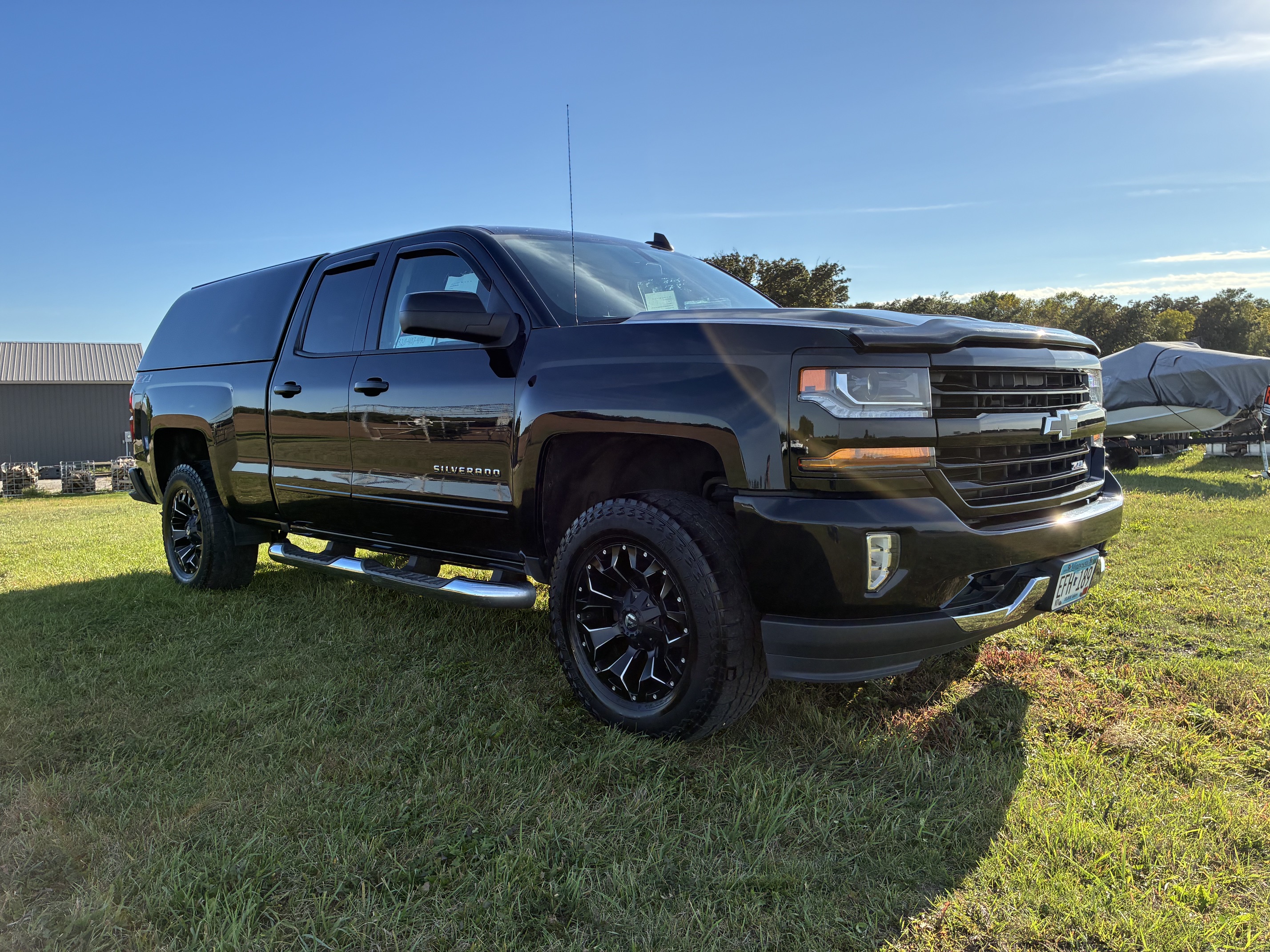 Used 2019 Chevrolet Silverado 1500 LT w/ All Star Edition AWD/4WD image 1