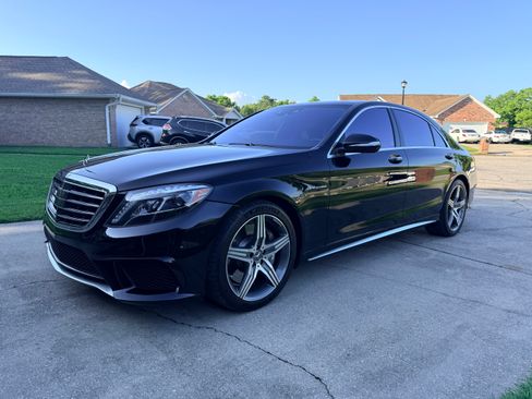 Used 2015 Mercedes-Benz S 63 AMG 4MATIC Sedan image 1