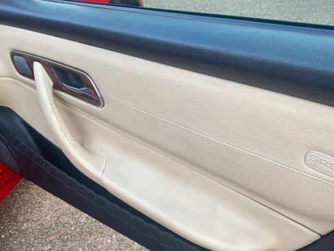 Used 2001 Mercedes-Benz SLK 320 image 6