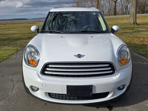 Used 2014 MINI Cooper Countryman image 2