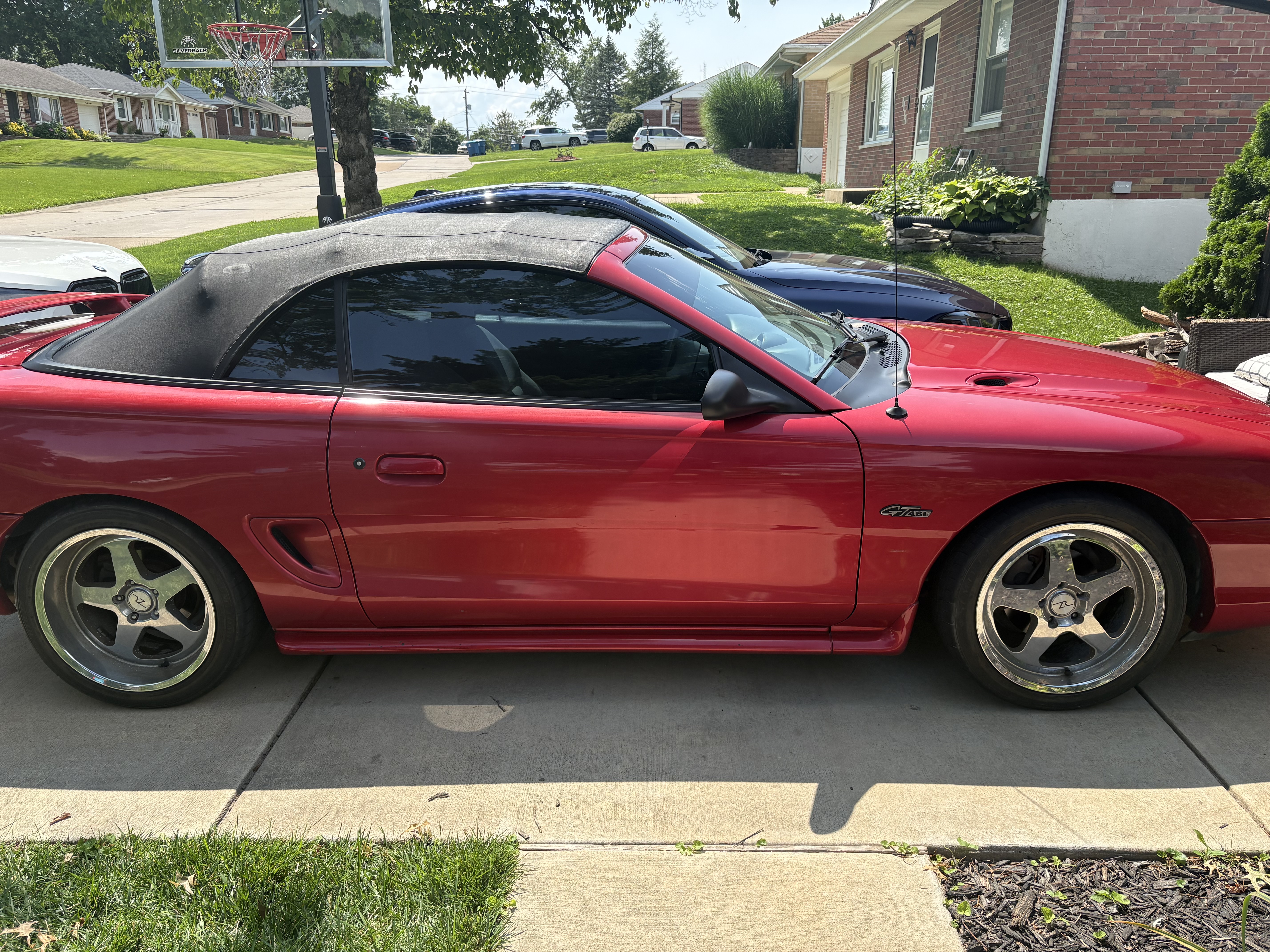 Used 1996 Ford Mustang GT RWD image 1
