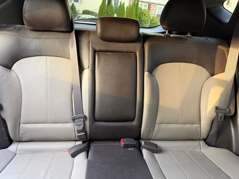 Used 2013 Hyundai Tucson Limited FWD image 17