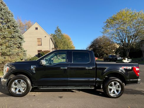 Used 2021 Ford F150 Lariat w/ Equipment Group 502A High image 6