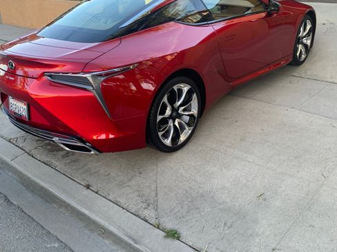 Used 2018 Lexus LC 500 Coupe w/ Performance Package image 5