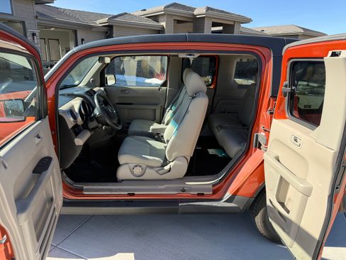 Used 2009 Honda Element EX image 2