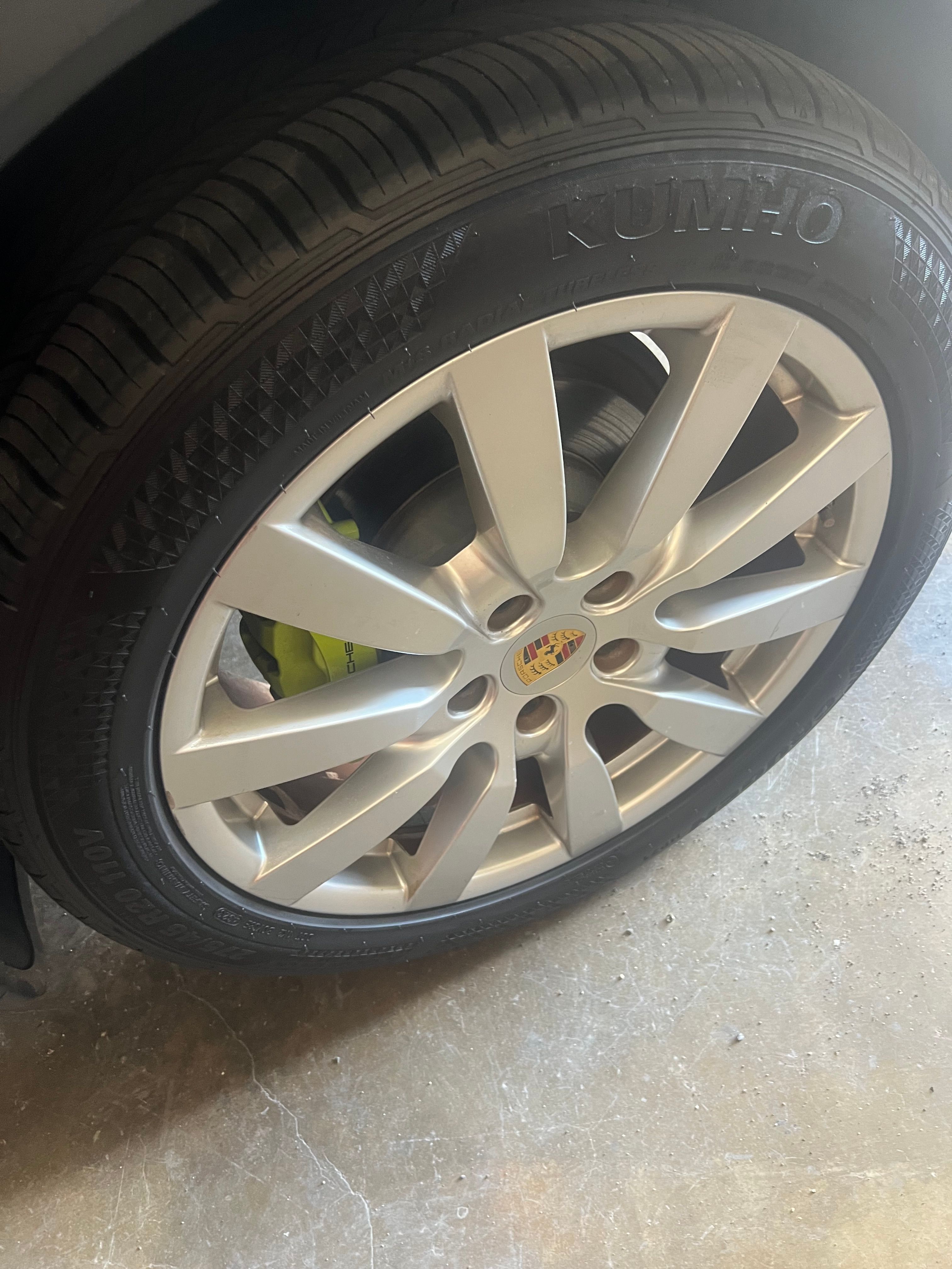 Used 2016 Porsche Cayenne S AWD/4WD image 22