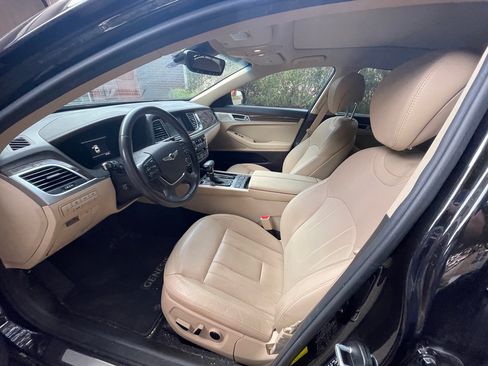 Used 2018 Genesis G80 3.8 w/ Option Group 02 RWD image 5