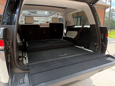 Used 2026 Rivian R1S Adventure AWD/4WD image 13