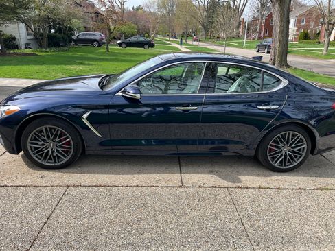 Used 2019 Genesis G70 3.3T Advanced w/ Prestige Package image 17