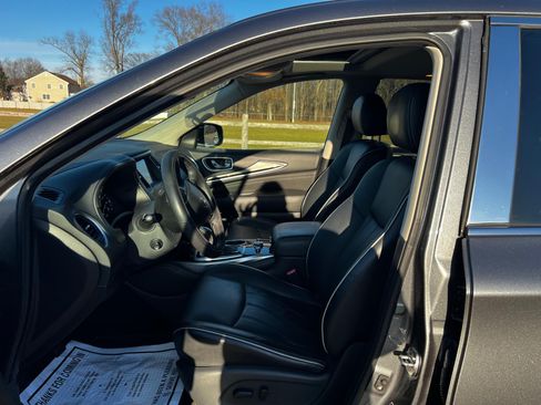Used 2018 INFINITI QX60 Luxe image 12