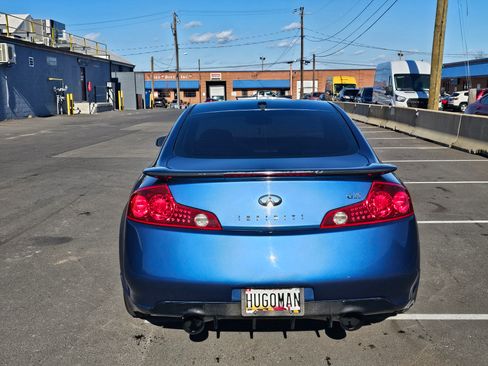 Used 2005 INFINITI G35 Coupe w/ (P01) Premium Pkg image 4