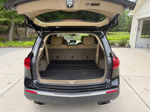 Used 2010 Acura MDX w/ Technology & Entertainment AWD/4WD image 12