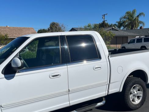 Used 2002 Ford F150 4x4 SuperCrew image 4