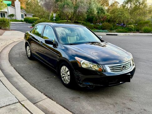 Used 2010 Honda Accord LX image 5
