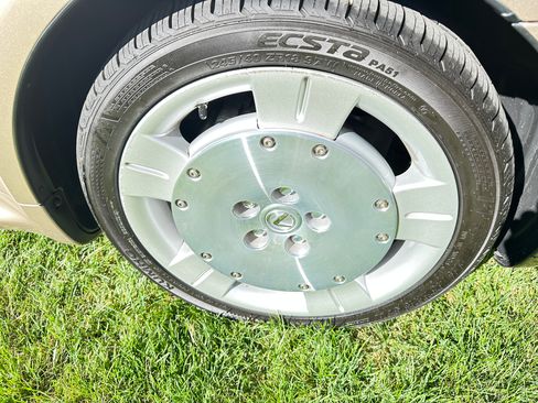 Used 2003 Lexus SC 430 Convertible image 27