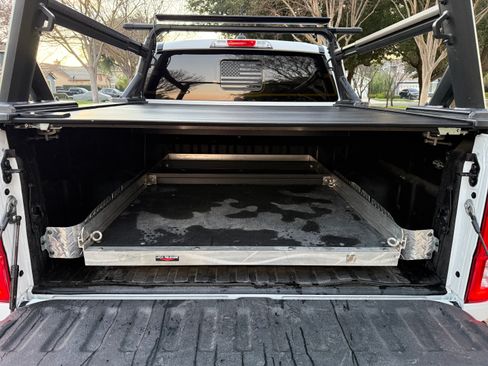 Used 2022 Ford Ranger Lariat w/ Tremor Off-Road Package image 18