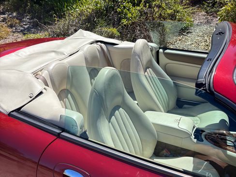 Used 1998 Jaguar XK8 Convertible RWD image 5