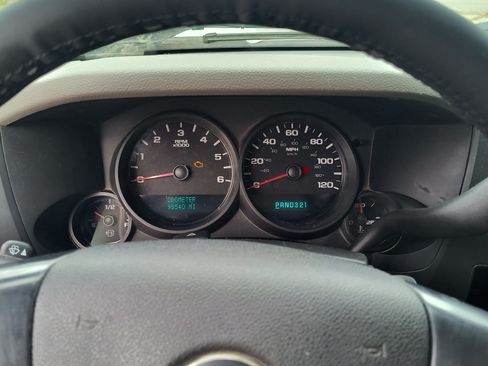 Used 2007 Chevrolet Silverado 1500 W/T image 2