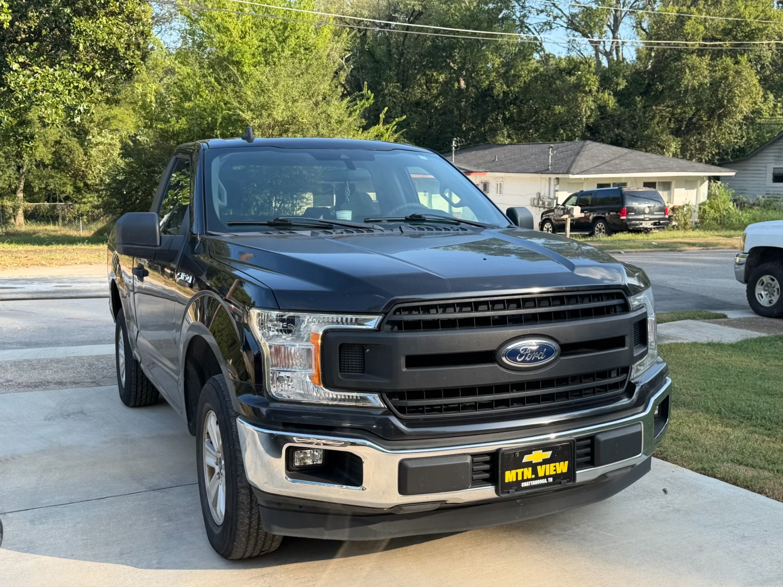 Used 2020 Ford F150 XL w/ Equipment Group 101A Mid RWD image 1