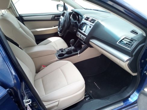 Used 2016 Subaru Legacy 2.5i Premium image 9