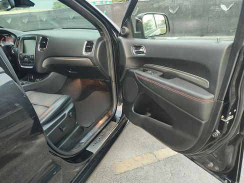 Used 2014 Dodge Durango R/T w/ Technology Group image 4