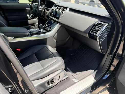 Used 2020 Land Rover Range Rover Sport HSE AWD/4WD image 12