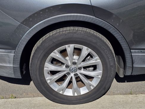 Used 2019 Volkswagen Tiguan S w/ Driver Assistance Package image 24