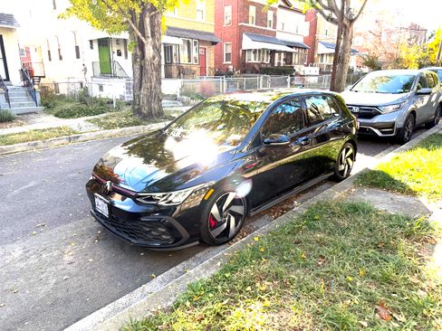 Used 2022 Volkswagen GTI S image 2