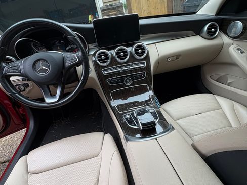 Used 2016 Mercedes-Benz C 300 Sedan w/ Multimedia Package image 11