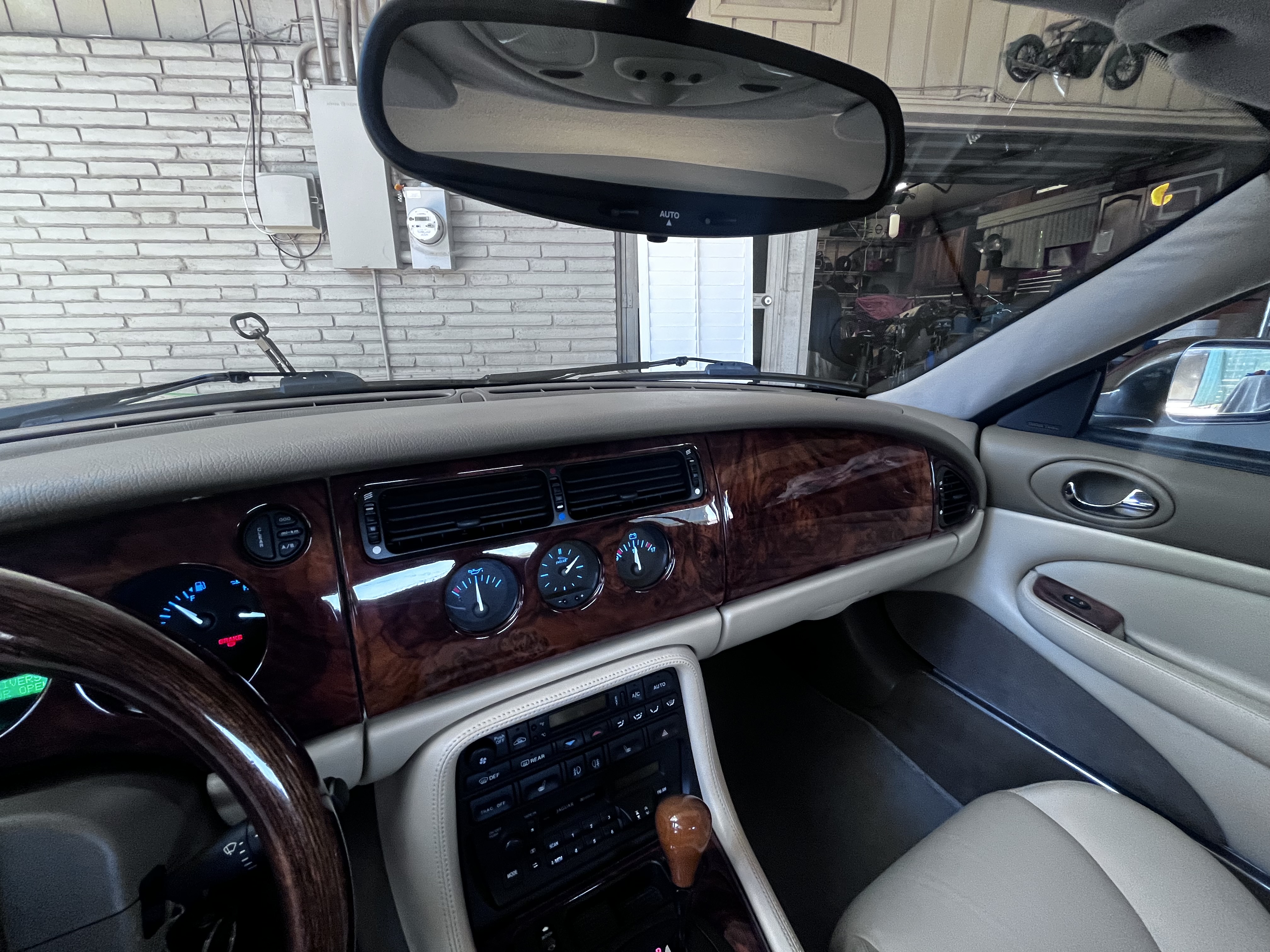 Used 1997 Jaguar XK8 Convertible RWD image 20