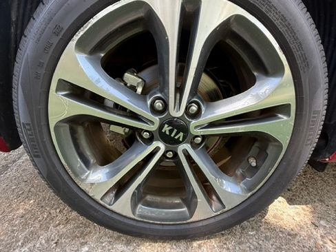 Used 2014 Kia Forte EX image 30